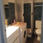 Les Huniers Appt 1er Etage 아파트 *
